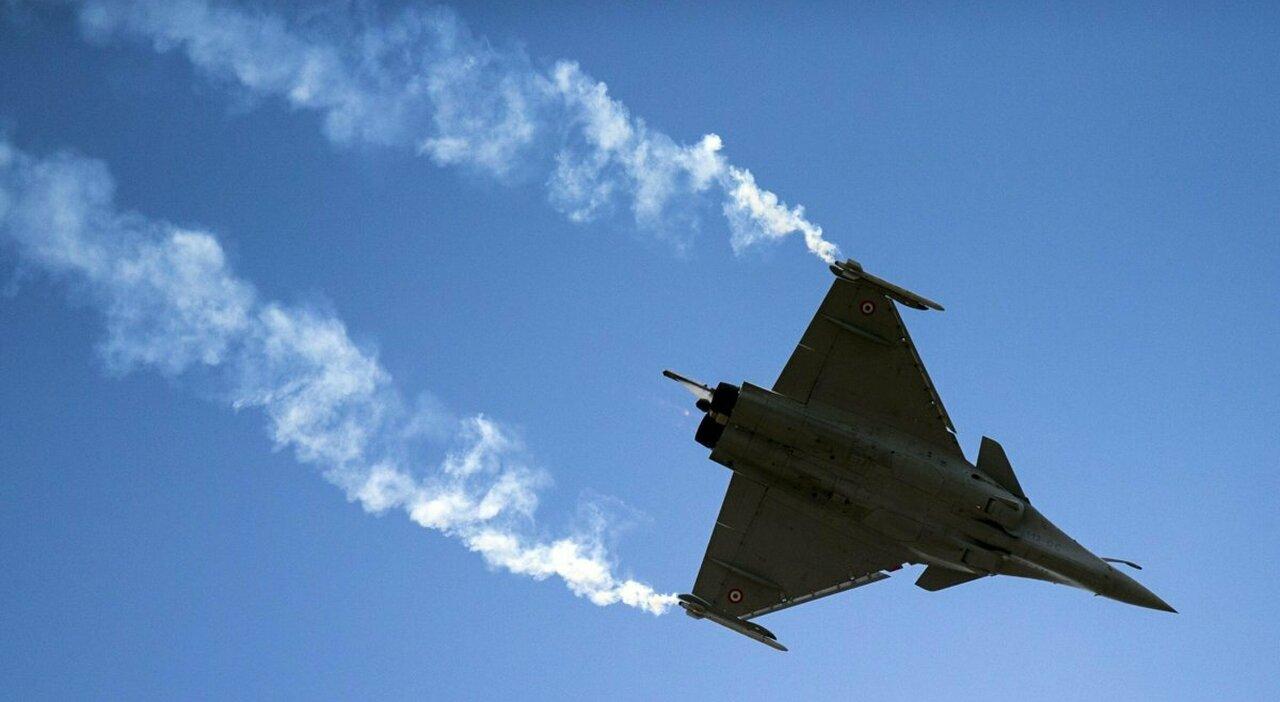 Cinturini Ucraina Yiyan Sowjet: F-16S, GRAPENS e RAFALES ARRICE.Aviazione su que...