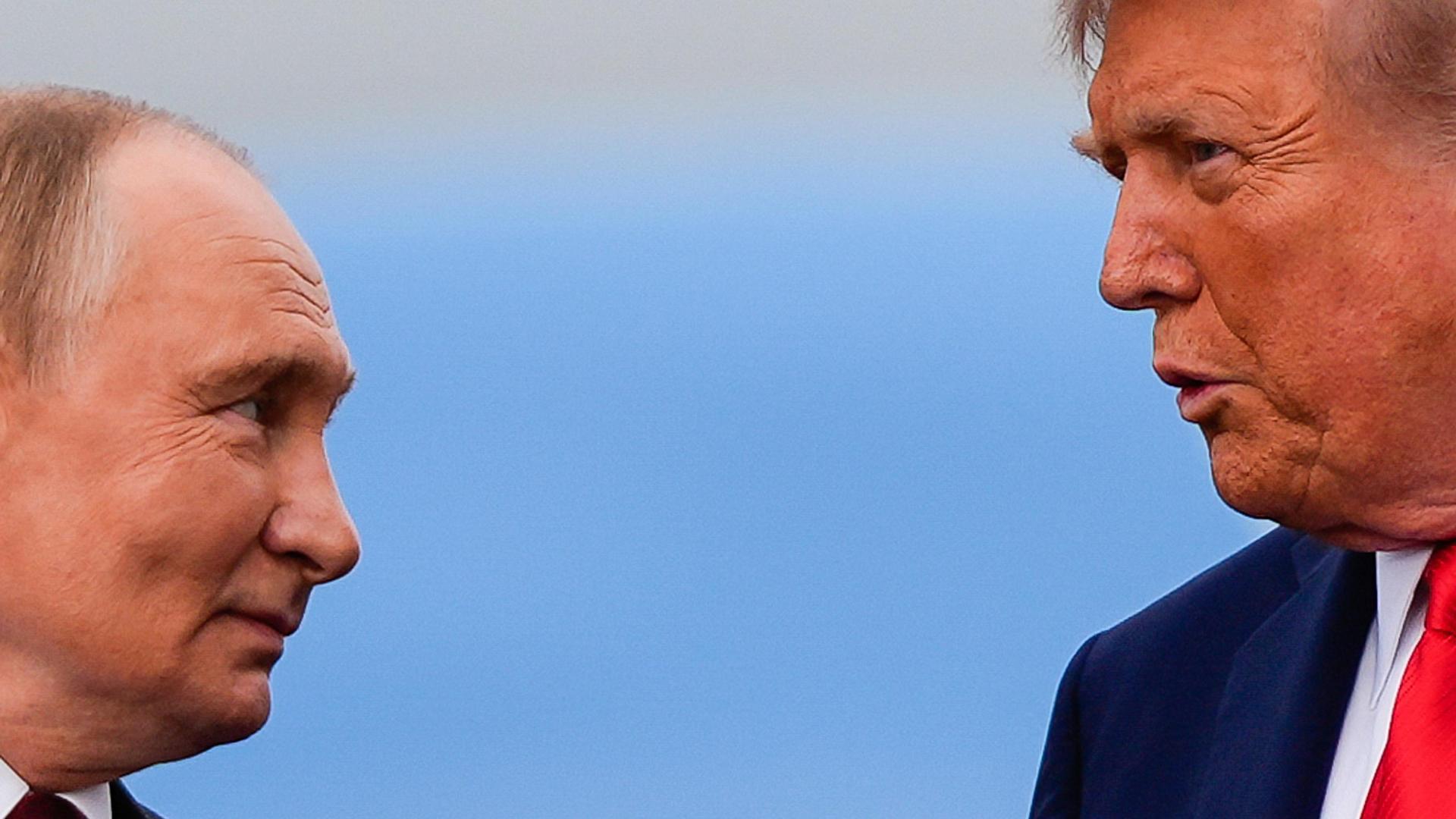 Gas e affari su consigli di fata, accordi segreti tra Trump e Putin - La Ir